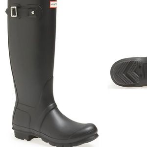 Matte Black Tall Hunter Rainboots